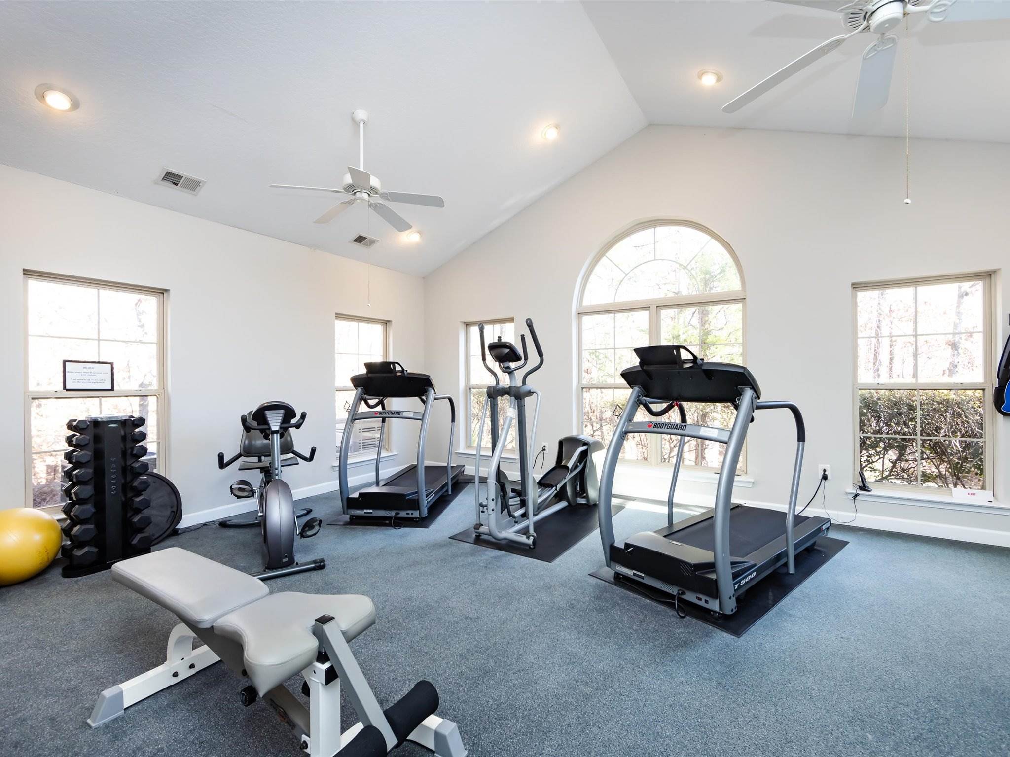 2804 Polo Club Blvd, Matthews, NC 28105