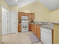 2804 Polo Club Blvd, Matthews, NC 28105