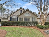 2804 Polo Club Blvd, Matthews, NC 28105