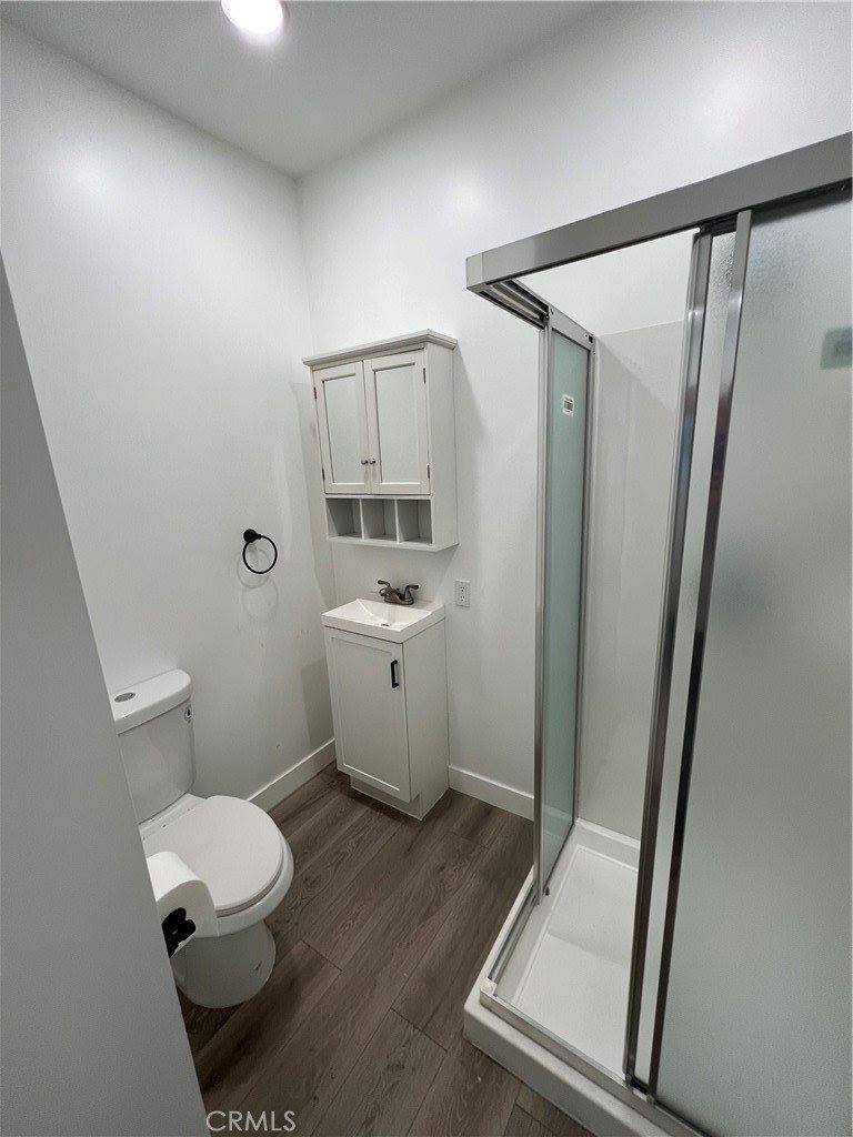 19849 Gresham Street, Northridge, CA 91324