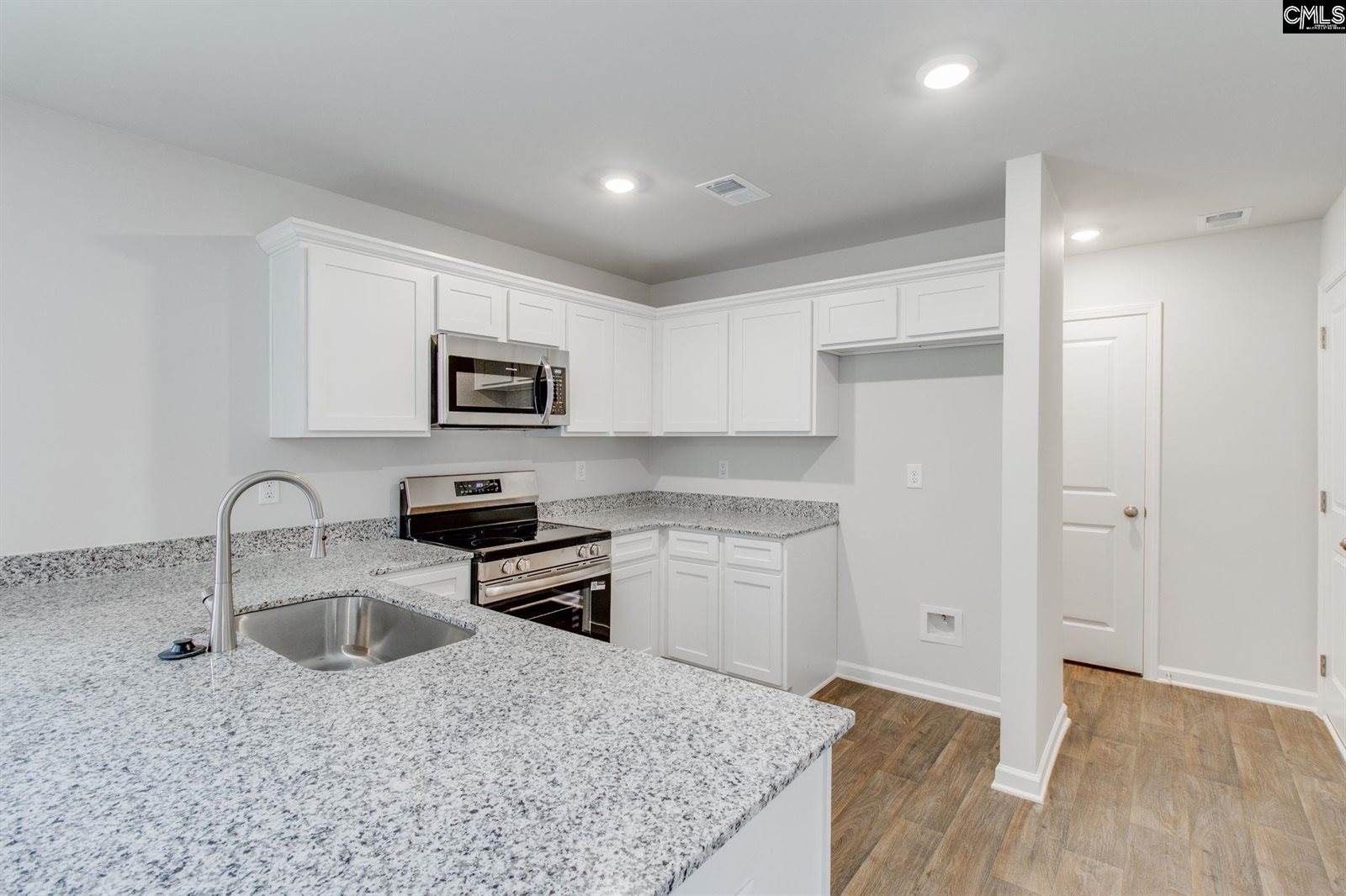 3920 Elmira, West Columbia, SC 29169