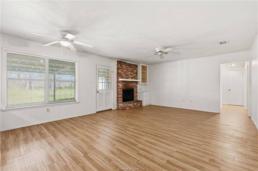 1511 Barak Lane, Bryan, TX 77802