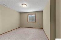 7683 Phares Drive, Lincoln, NE 68516