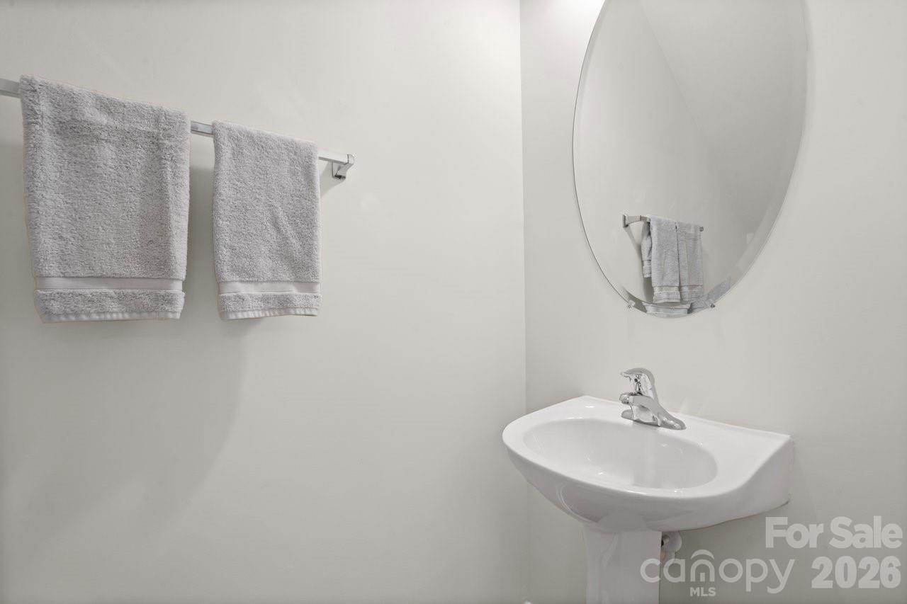 152 Cypress Landing Drive, Mooresville, NC 28117