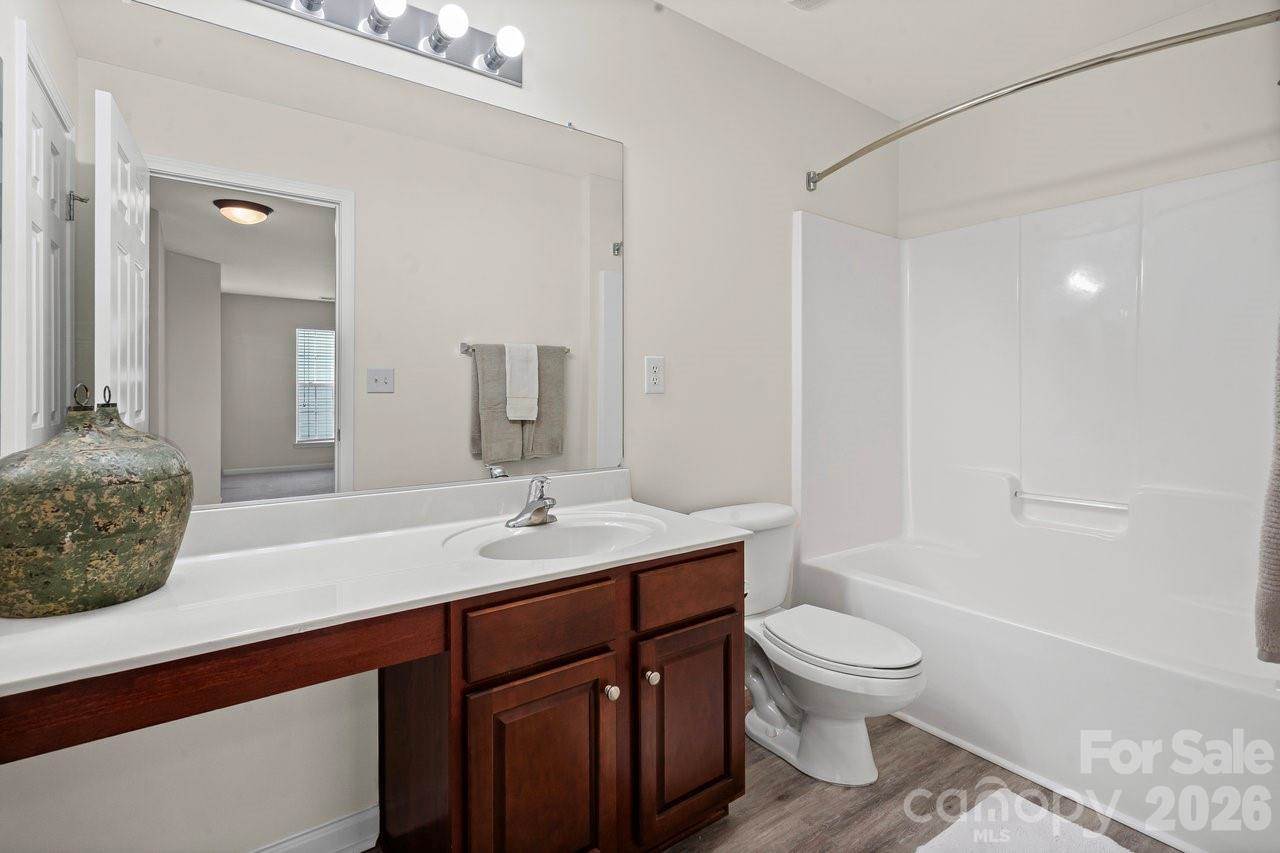 152 Cypress Landing Drive, Mooresville, NC 28117