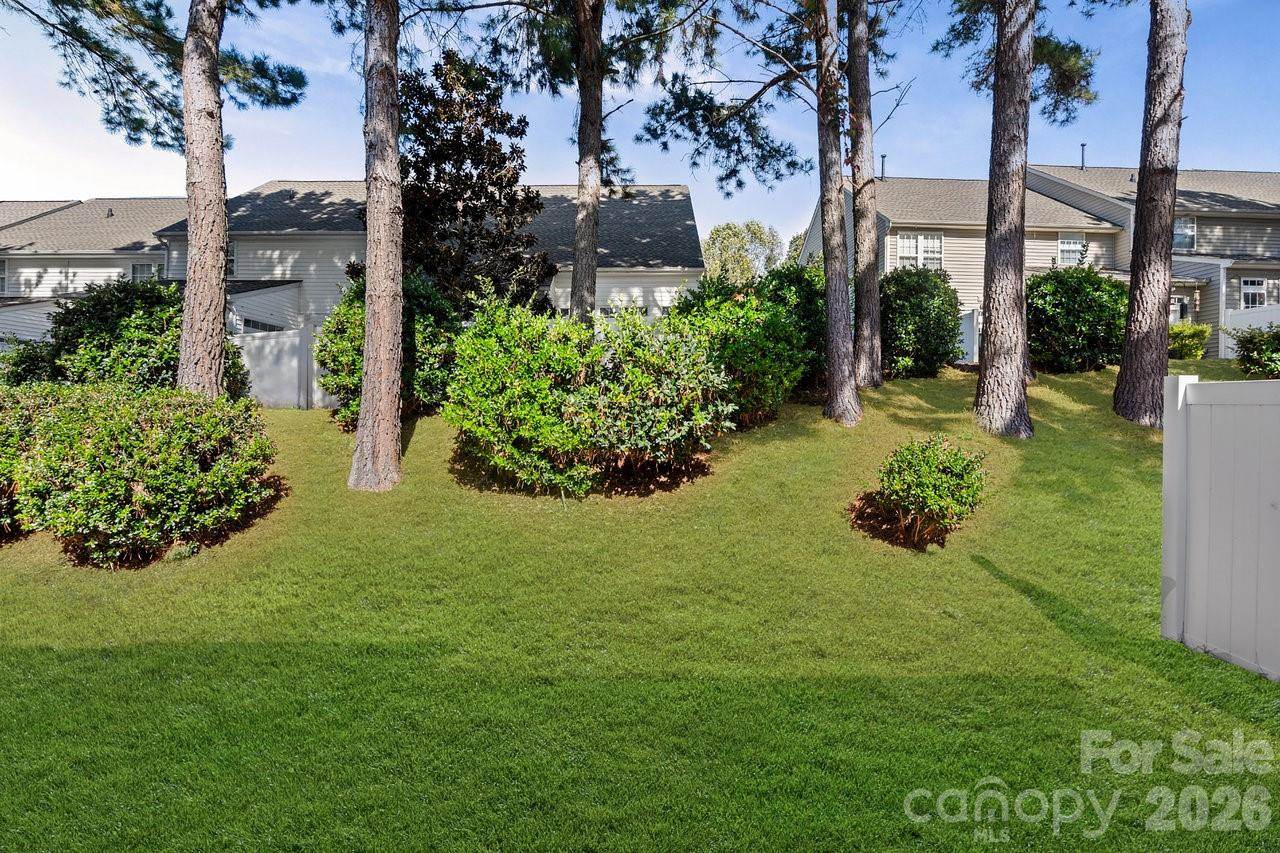 152 Cypress Landing Drive, Mooresville, NC 28117