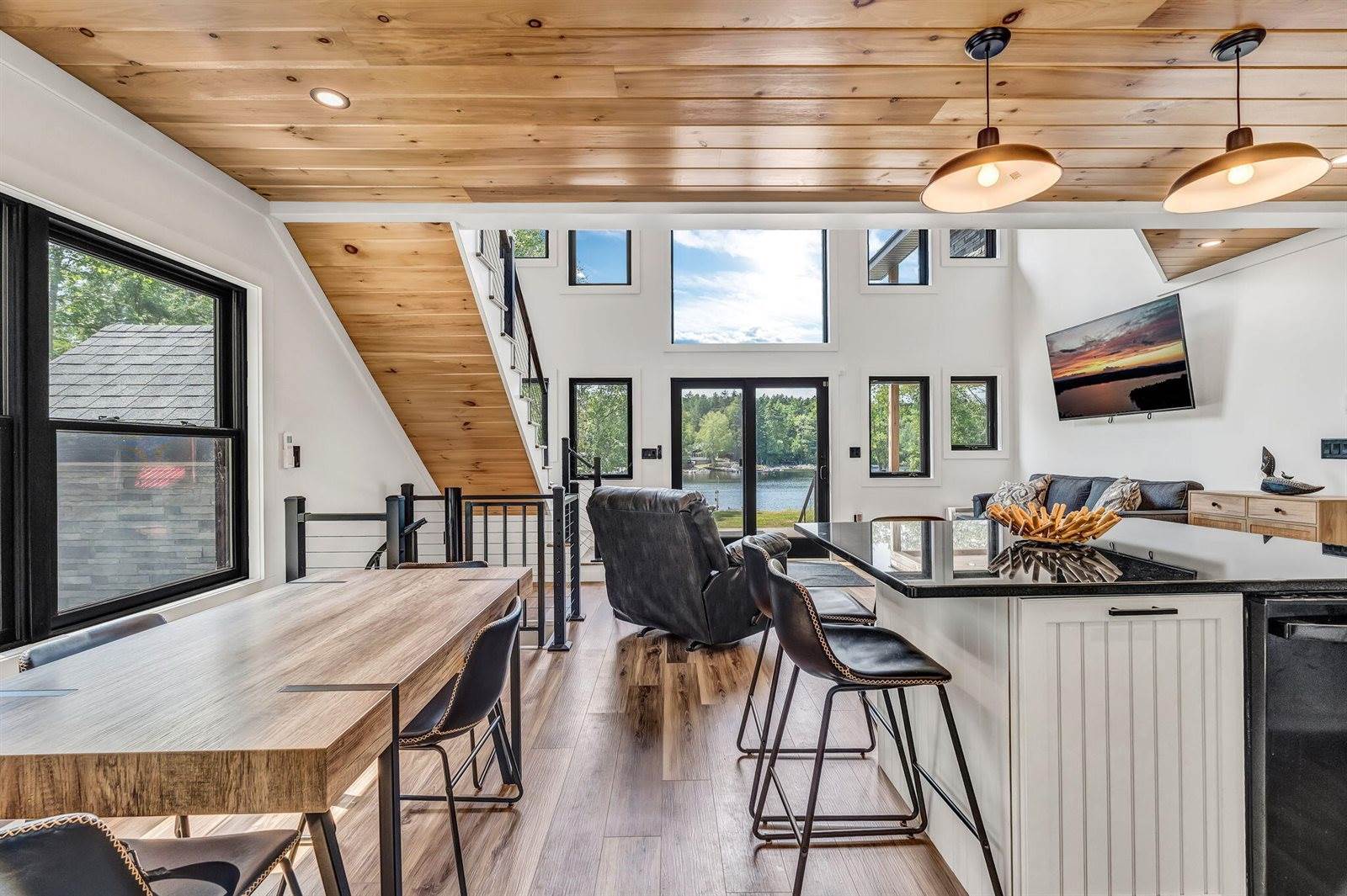 39 Pratt Lane, Danforth, ME 04424