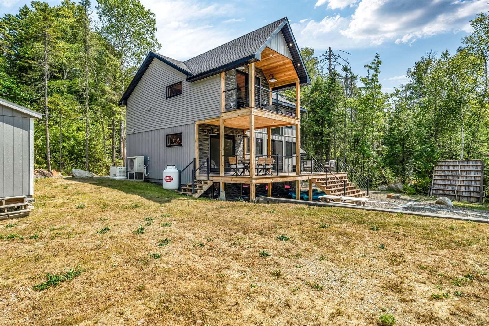 39 Pratt Lane, Danforth, ME 04424