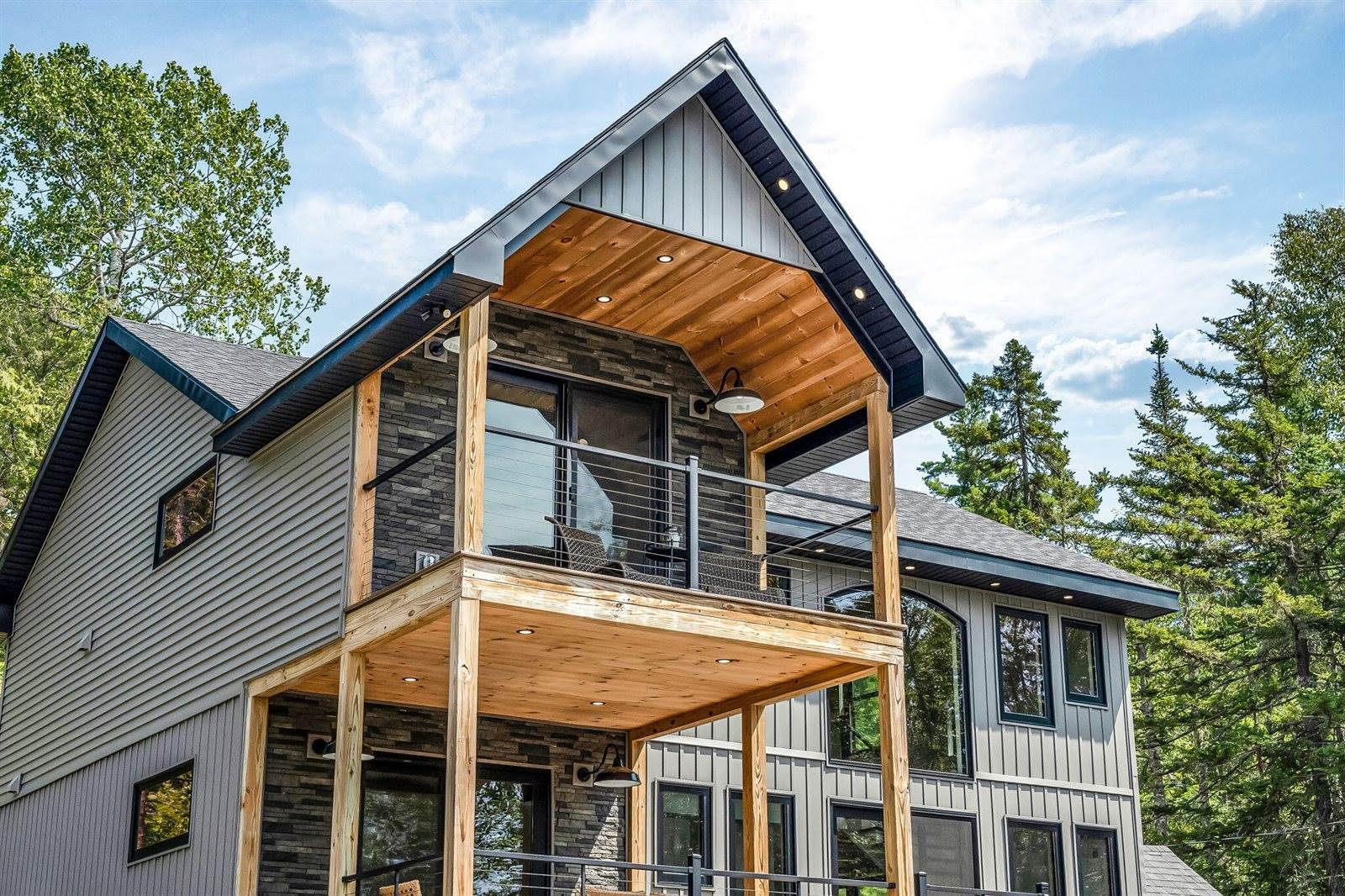 39 Pratt Lane, Danforth, ME 04424