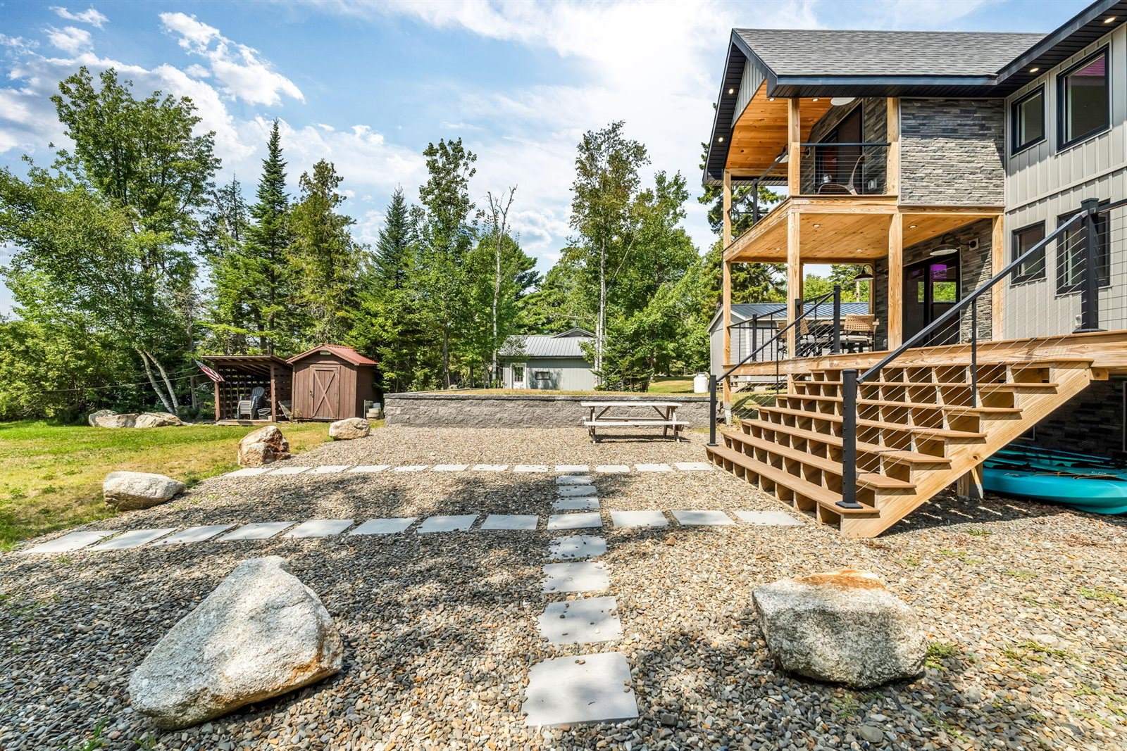 39 Pratt Lane, Danforth, ME 04424