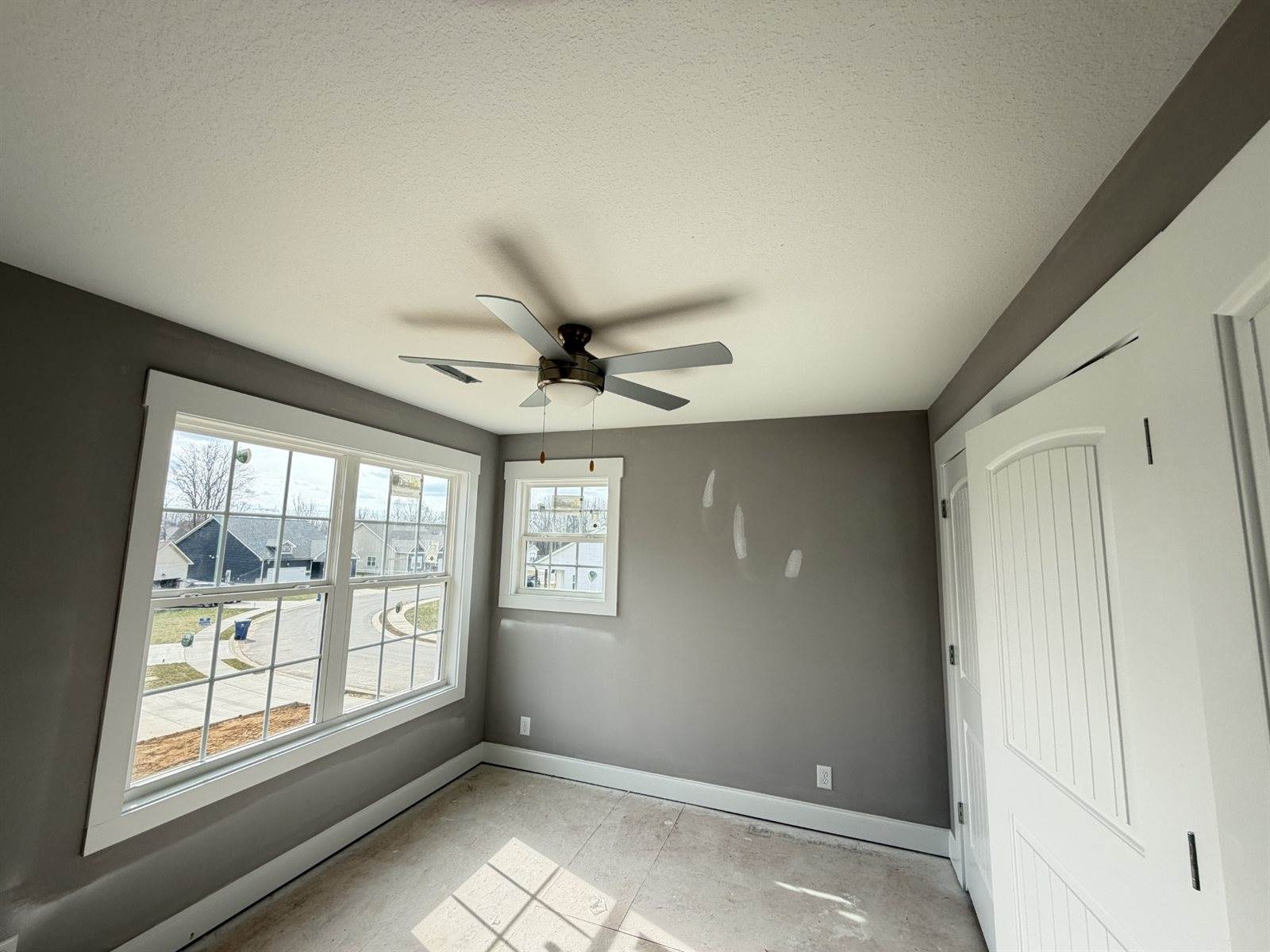 124 Hummingbird Way, Clarksville, TN 37043