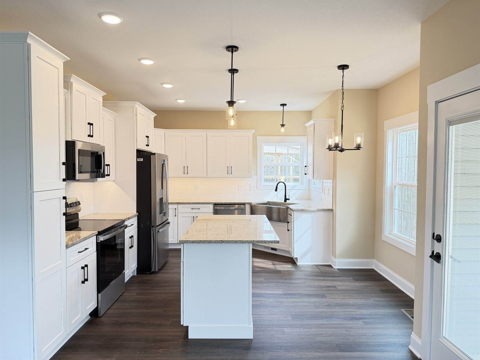 128 Hummingbird Way, Clarksville, TN 37043