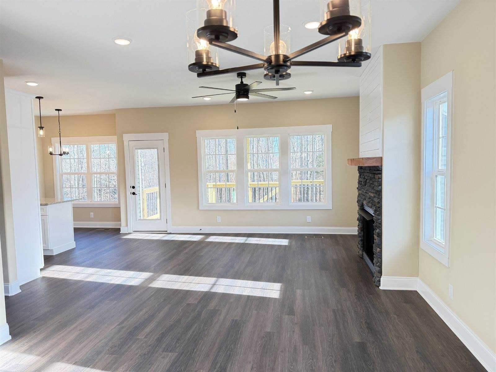 128 Hummingbird Way, Clarksville, TN 37043