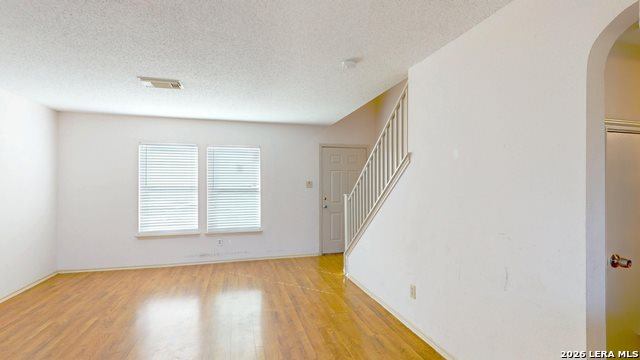 10127 Sunset Pl, San Antonio, TX 78245