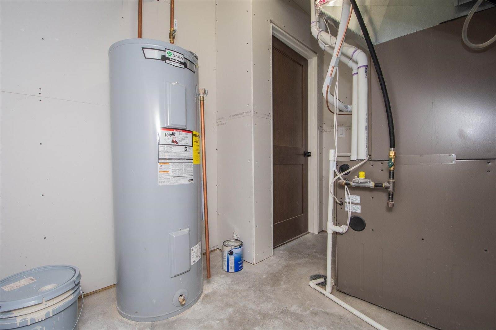 6590 68th Street South, Horace, ND 58047