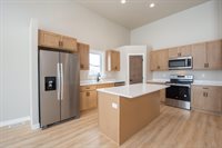 6590 68th Street South, Horace, ND 58047