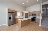 6590 68th Street South, Horace, ND 58047