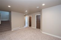 6590 68th Street South, Horace, ND 58047