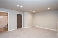 6590 68th Street South, Horace, ND 58047