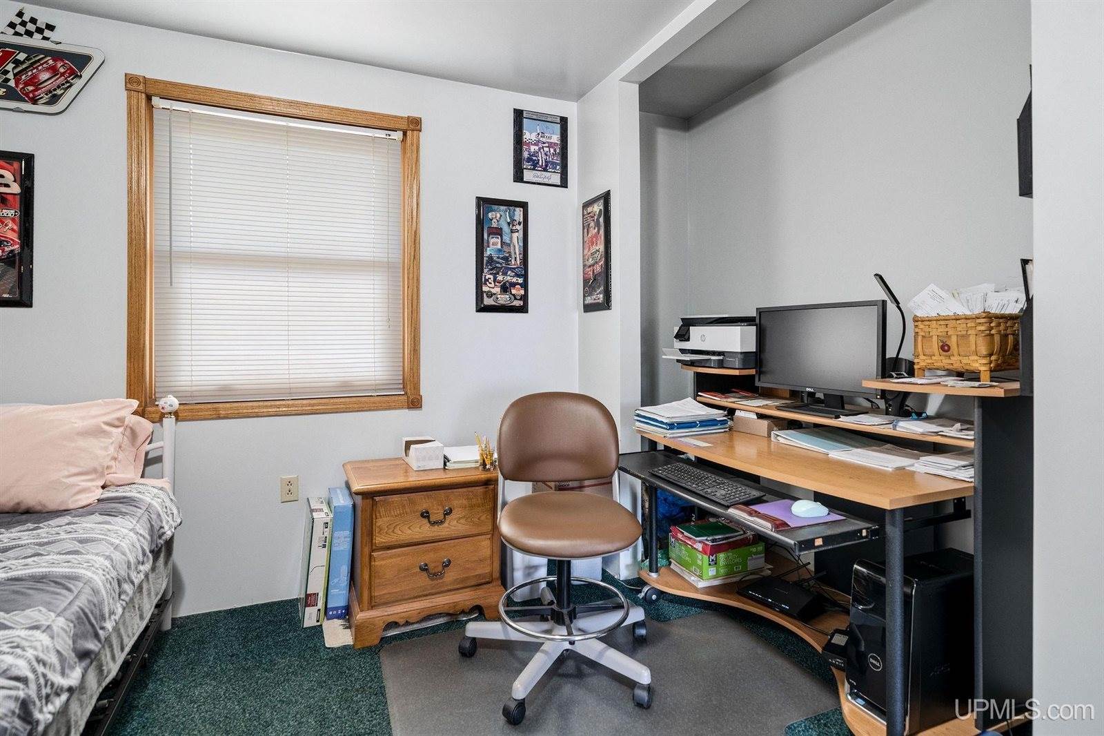 101 Kirkpatrick Avenue, Palmer, MI 49871