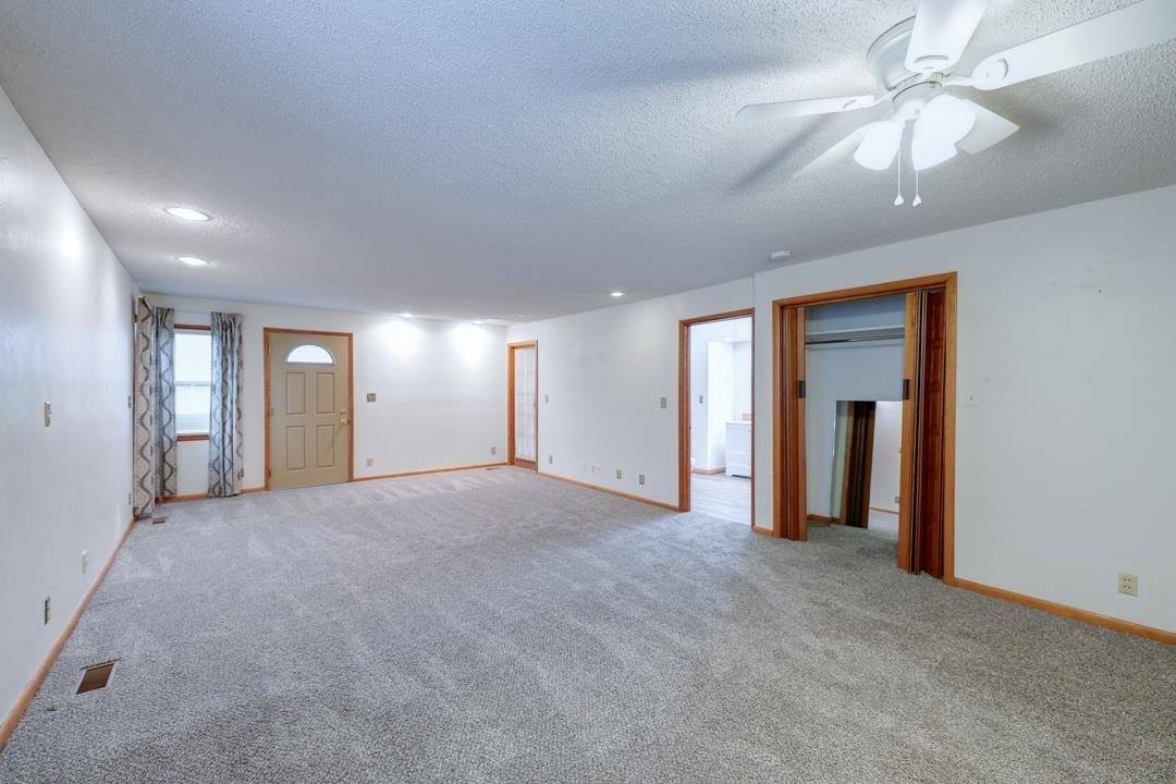 31778 53rd Rd, Arkansas City, KS 67005