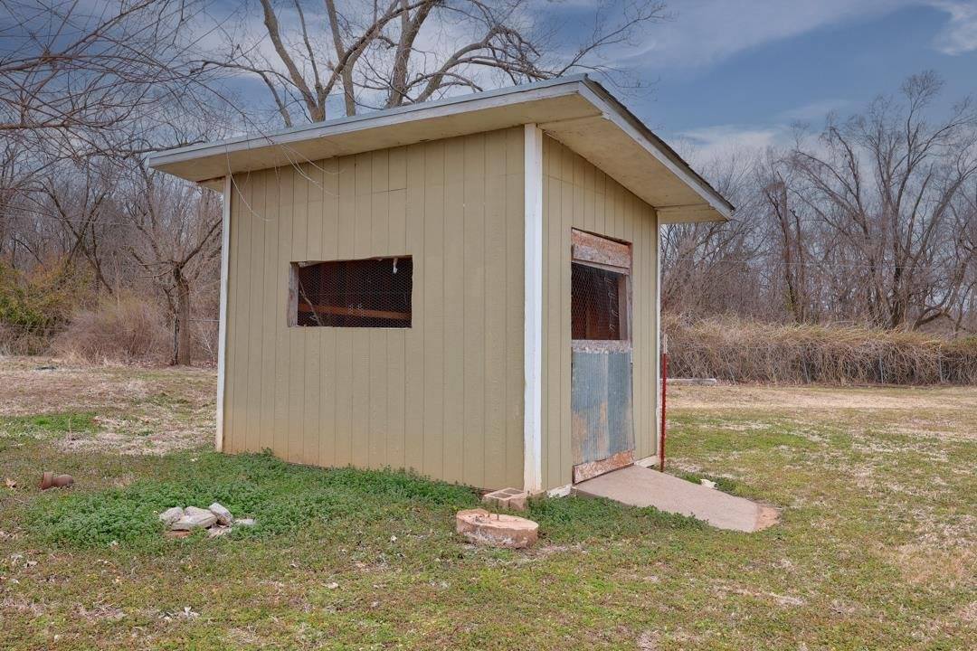 31778 53rd Rd, Arkansas City, KS 67005