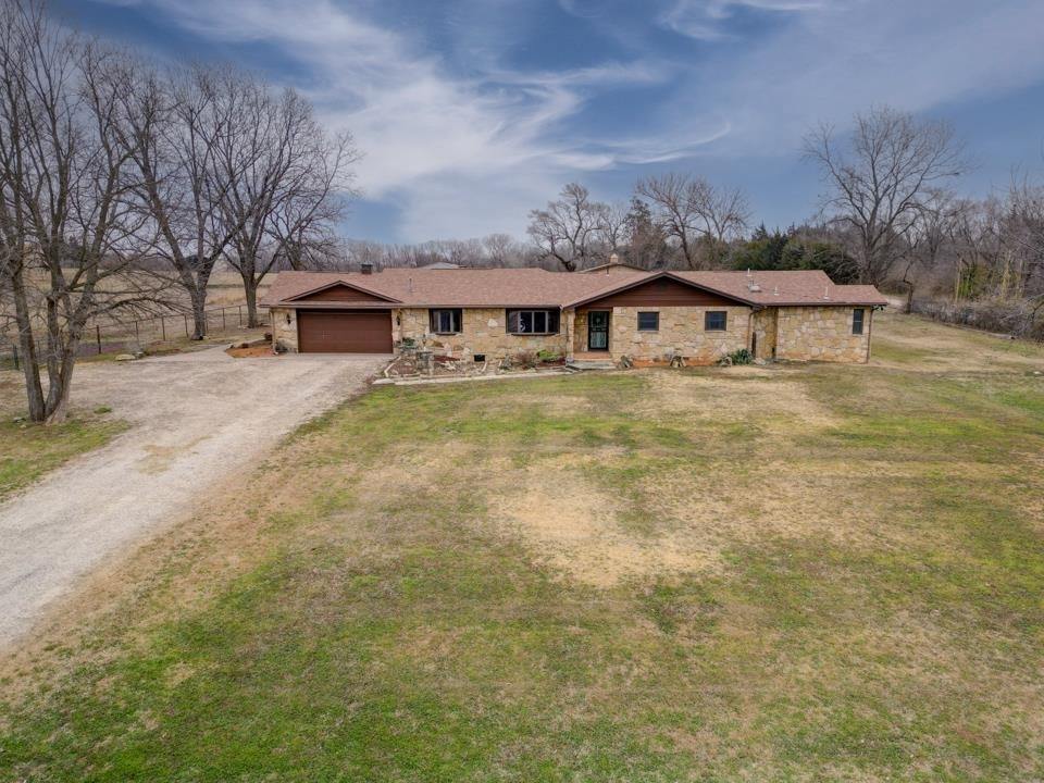 31778 53rd Rd, Arkansas City, KS 67005
