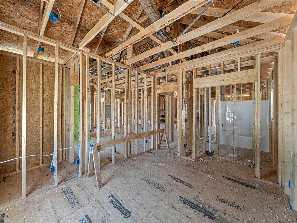 24 Cromarty Drive, Bella Vista, AR 72715