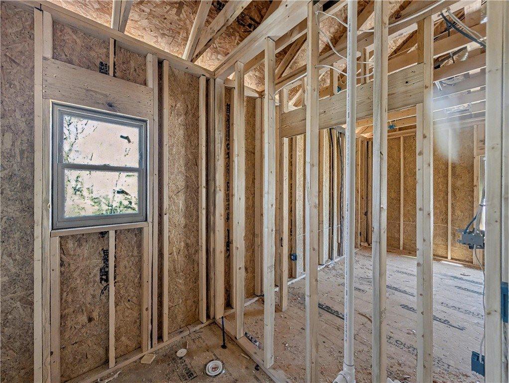 24 Cromarty Drive, Bella Vista, AR 72715