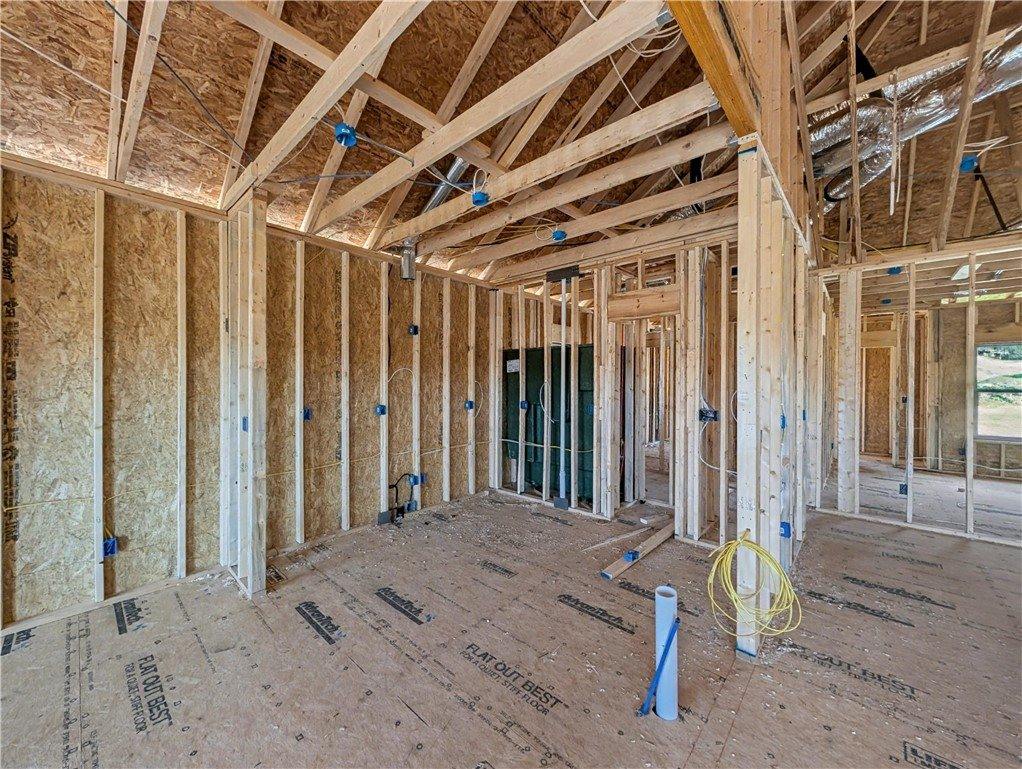 24 Cromarty Drive, Bella Vista, AR 72715