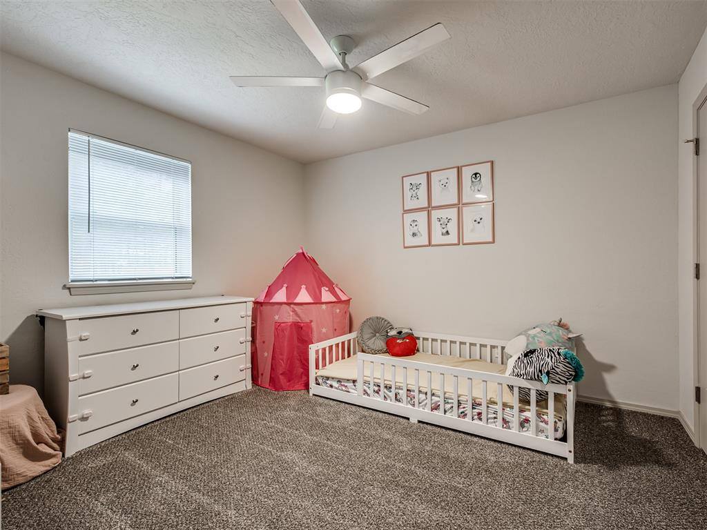 16 Orlando Drive, Shawnee, OK 74804