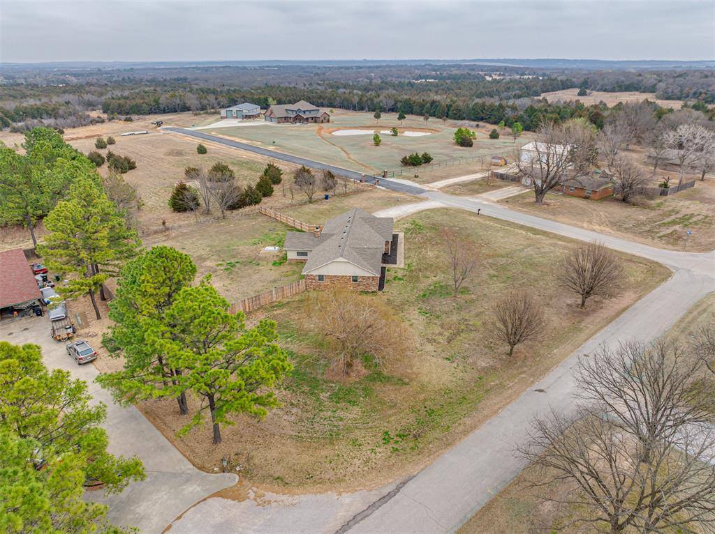 16 Orlando Drive, Shawnee, OK 74804