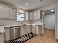 16 Orlando Drive, Shawnee, OK 74804