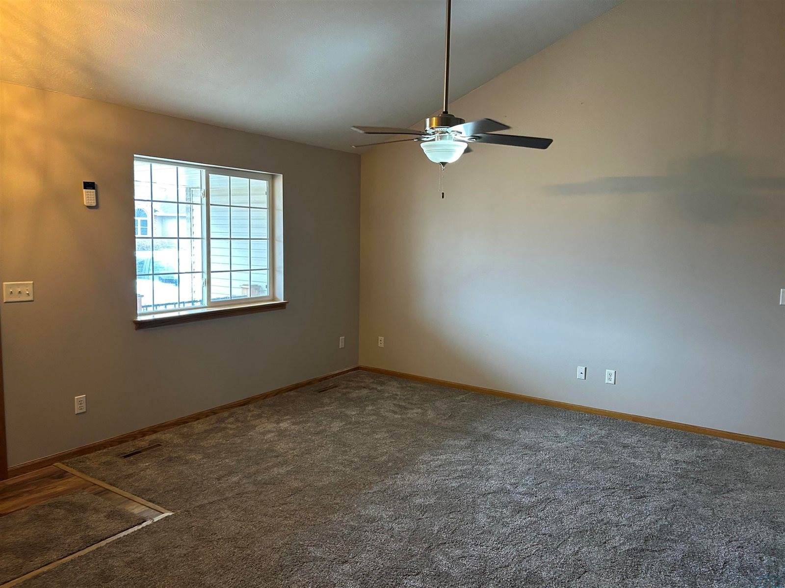 3513 Le Mesa Way, South Sioux City, NE 68776