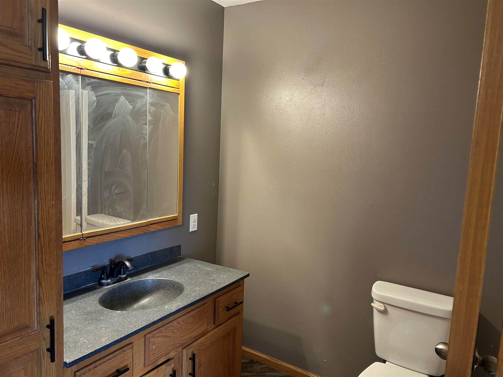 3513 Le Mesa Way, South Sioux City, NE 68776