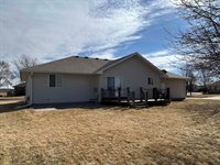 3513 Le Mesa Way, South Sioux City, NE 68776