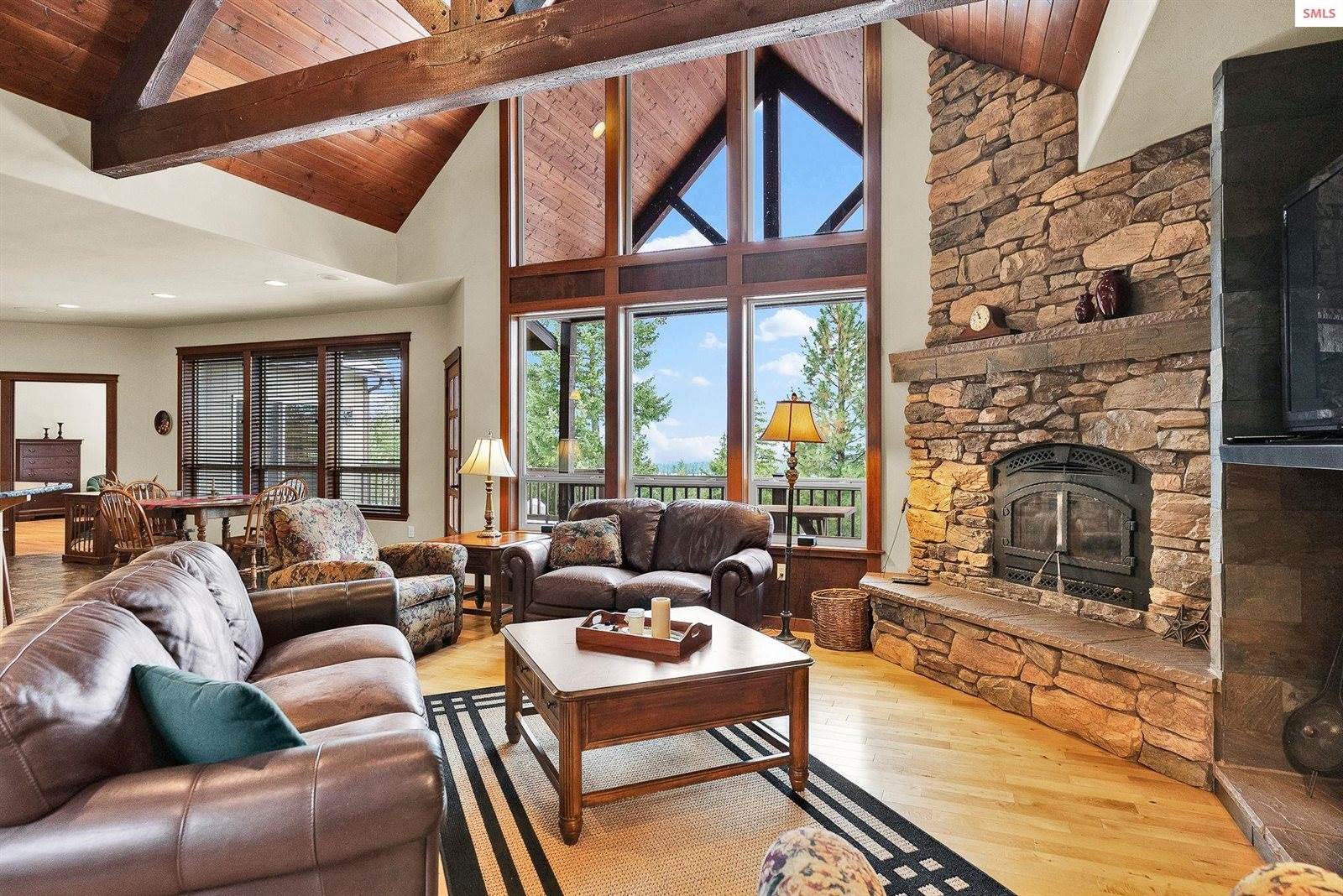 558 Grouse Hill Road, Bonners Ferry, ID 83805
