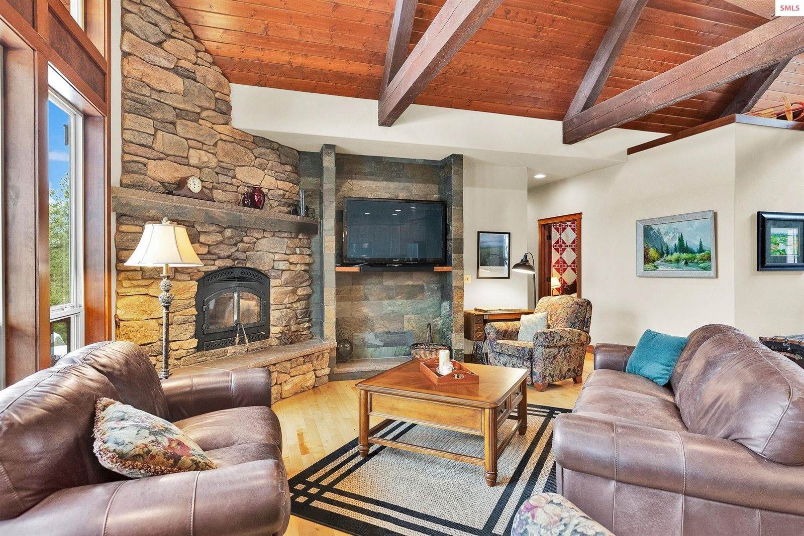 558 Grouse Hill Road, Bonners Ferry, ID 83805