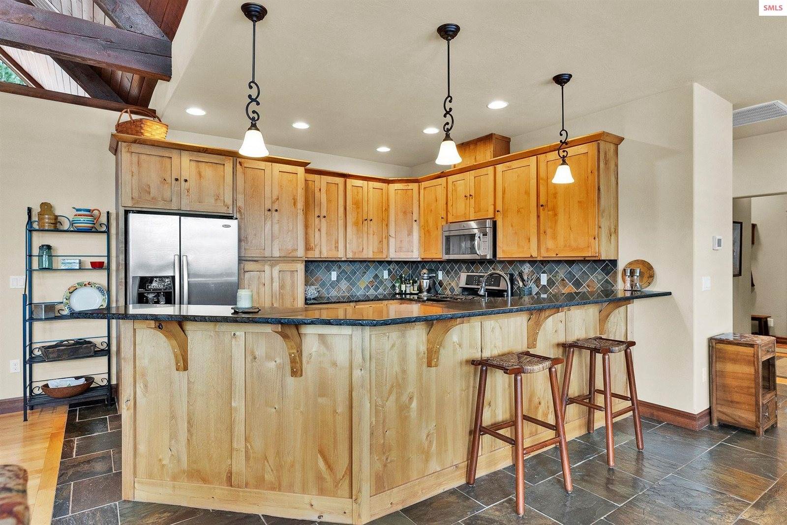 558 Grouse Hill Road, Bonners Ferry, ID 83805