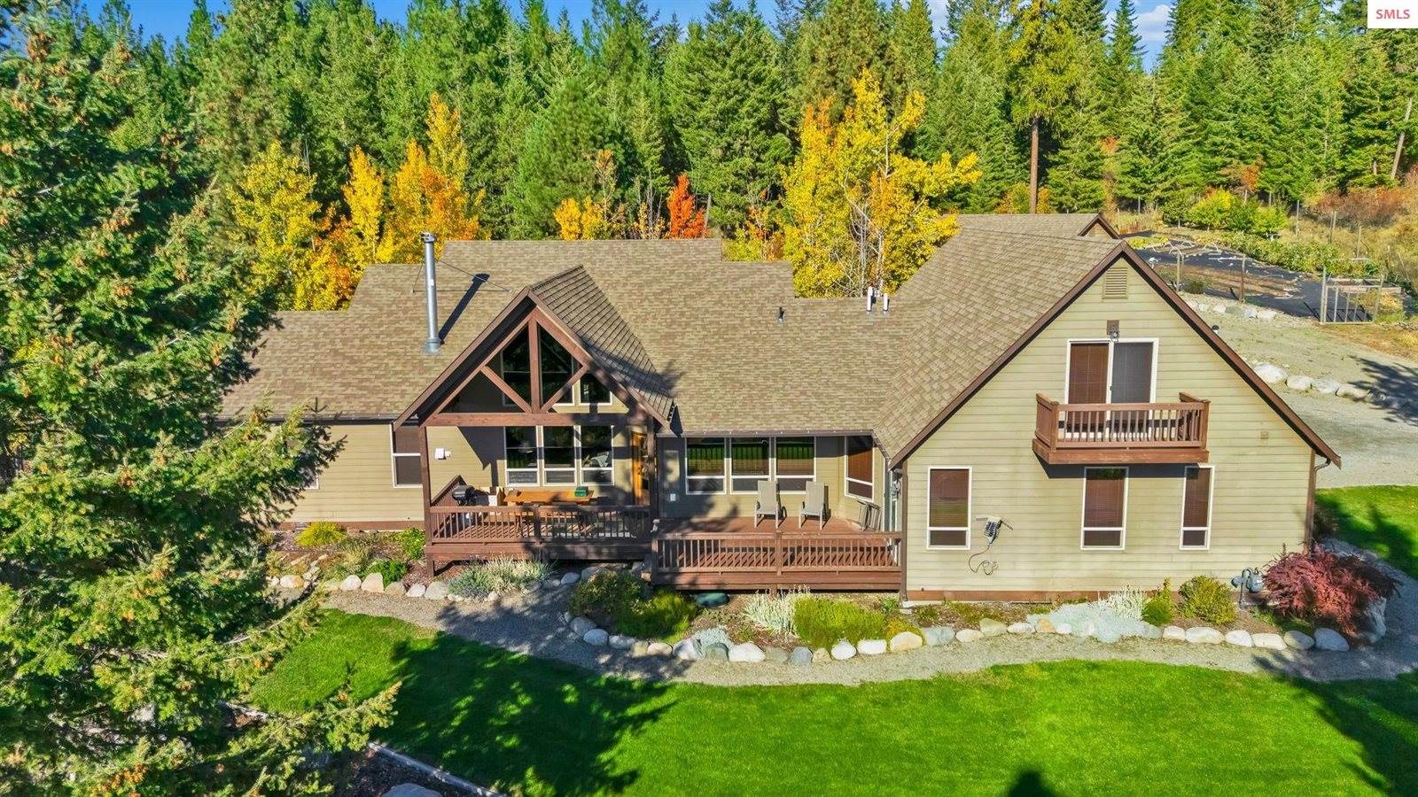 558 Grouse Hill Road, Bonners Ferry, ID 83805
