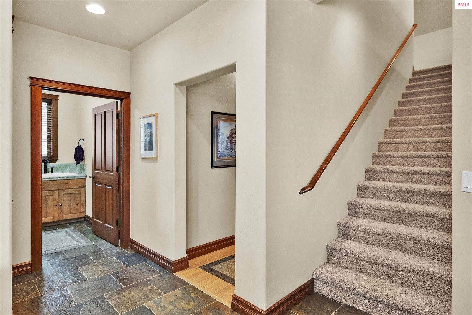 558 Grouse Hill Road, Bonners Ferry, ID 83805