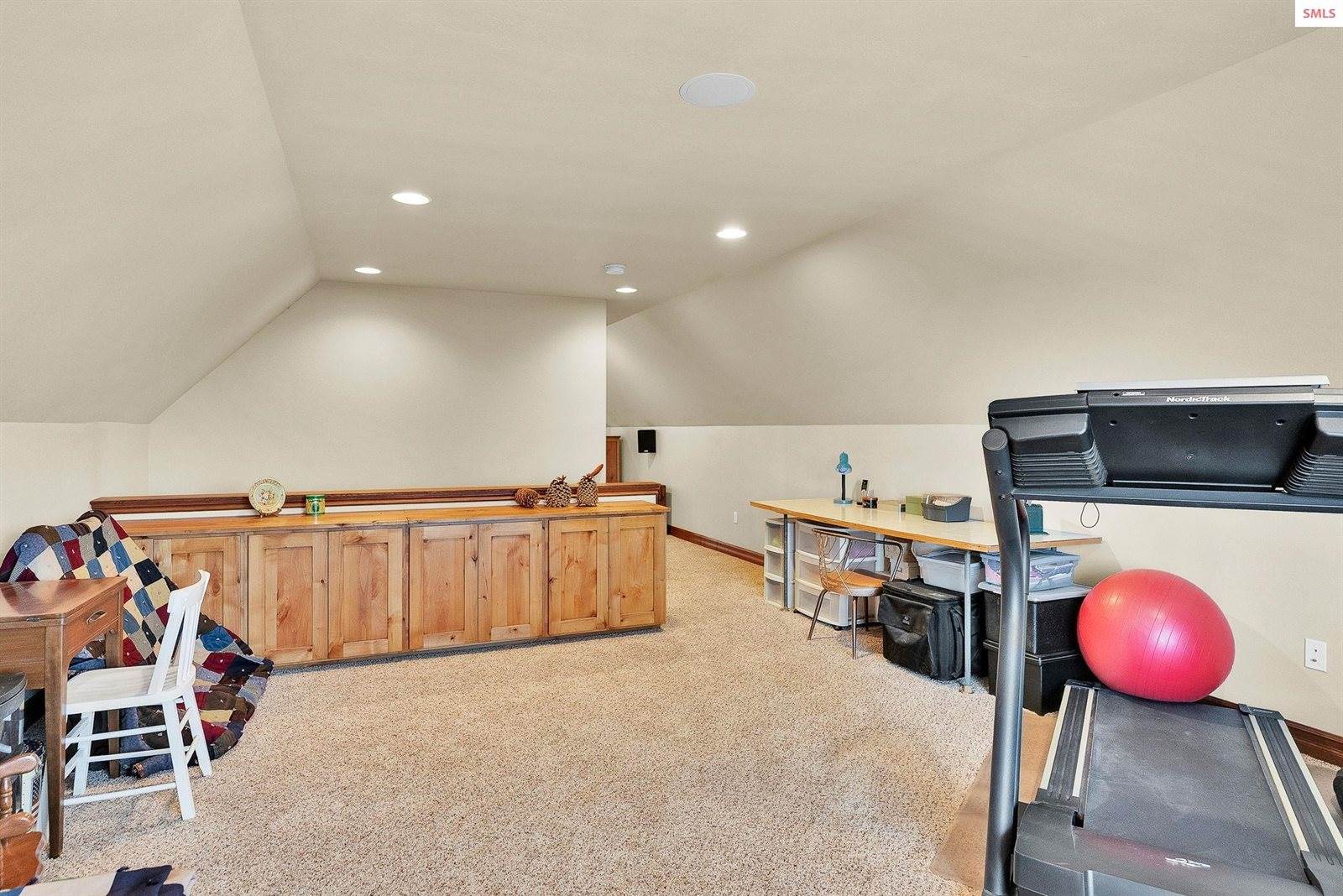 558 Grouse Hill Road, Bonners Ferry, ID 83805
