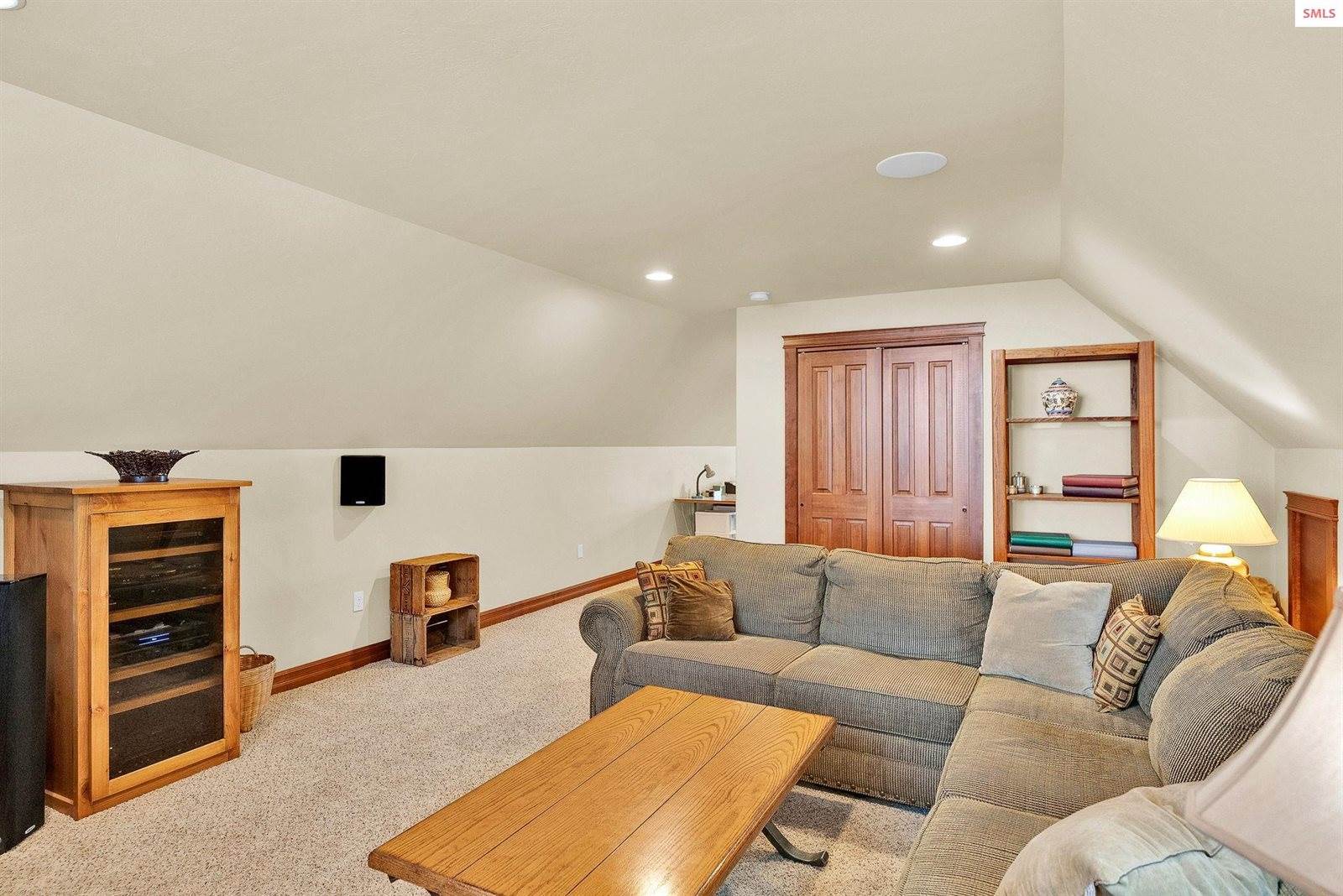 558 Grouse Hill Road, Bonners Ferry, ID 83805