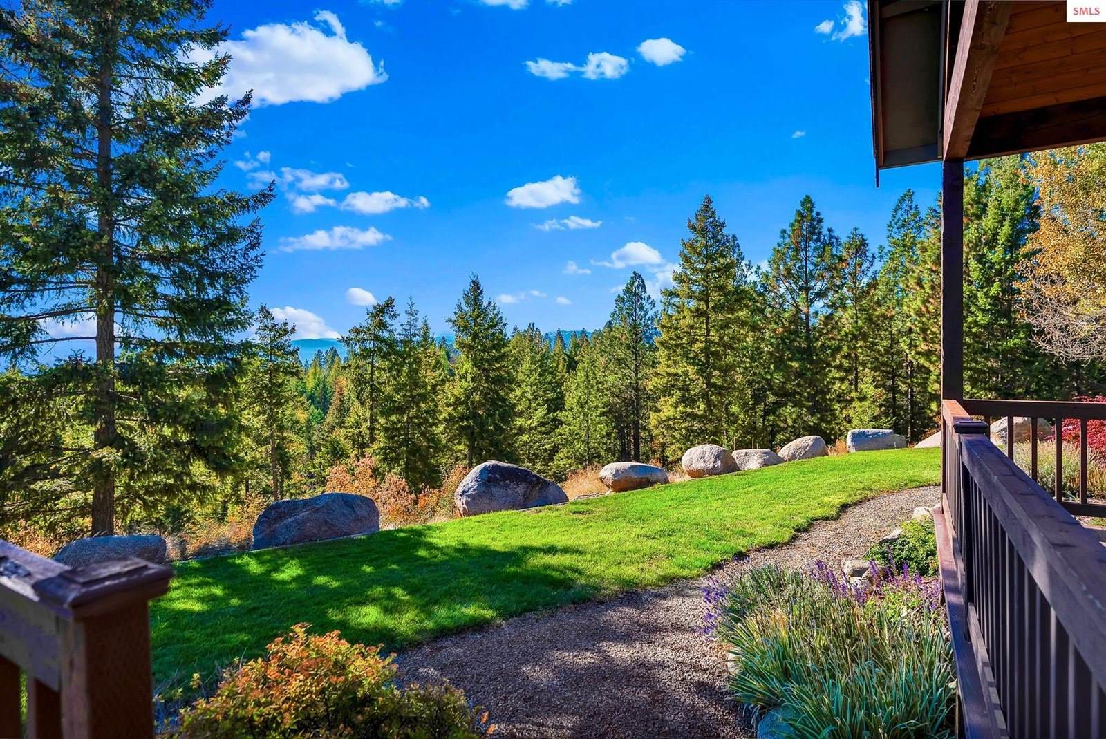 558 Grouse Hill Road, Bonners Ferry, ID 83805