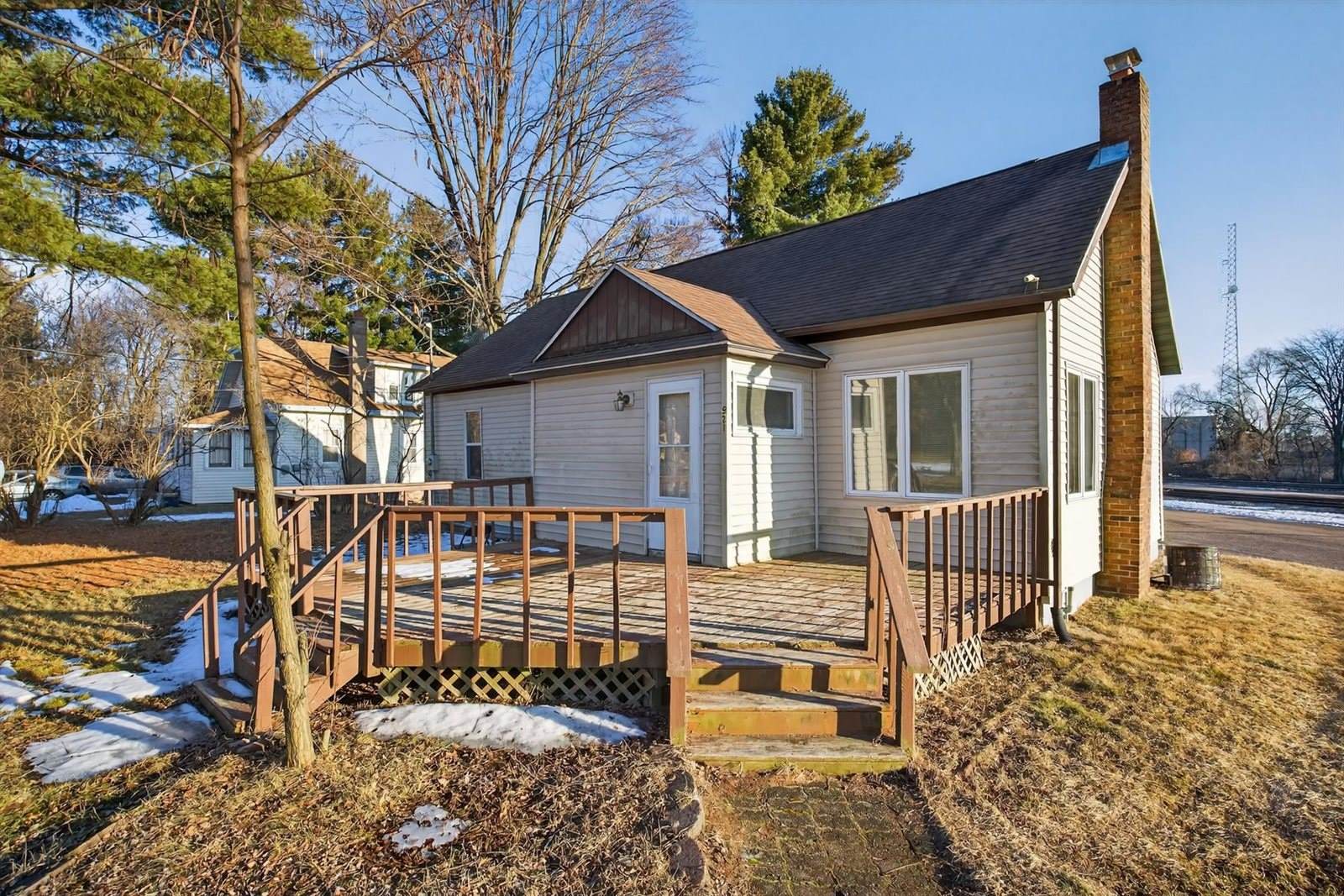 921 Jefferson Street, Wisconsin Rapids, WI 54495