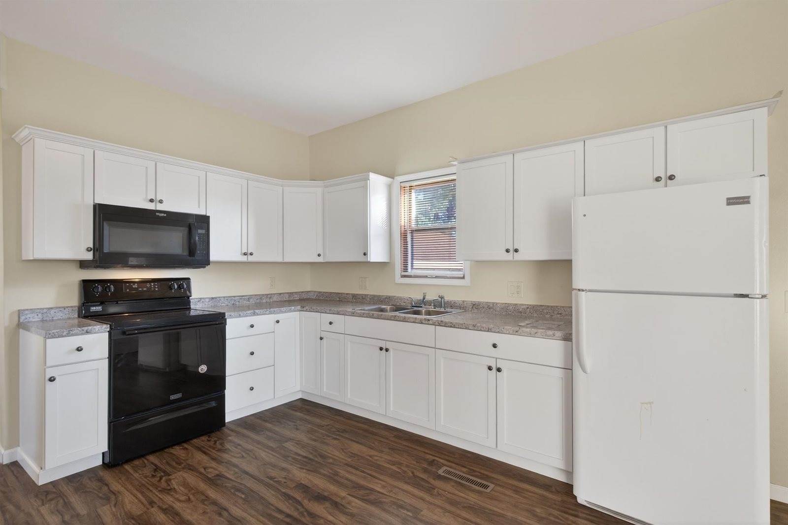 921 Jefferson Street, Wisconsin Rapids, WI 54495