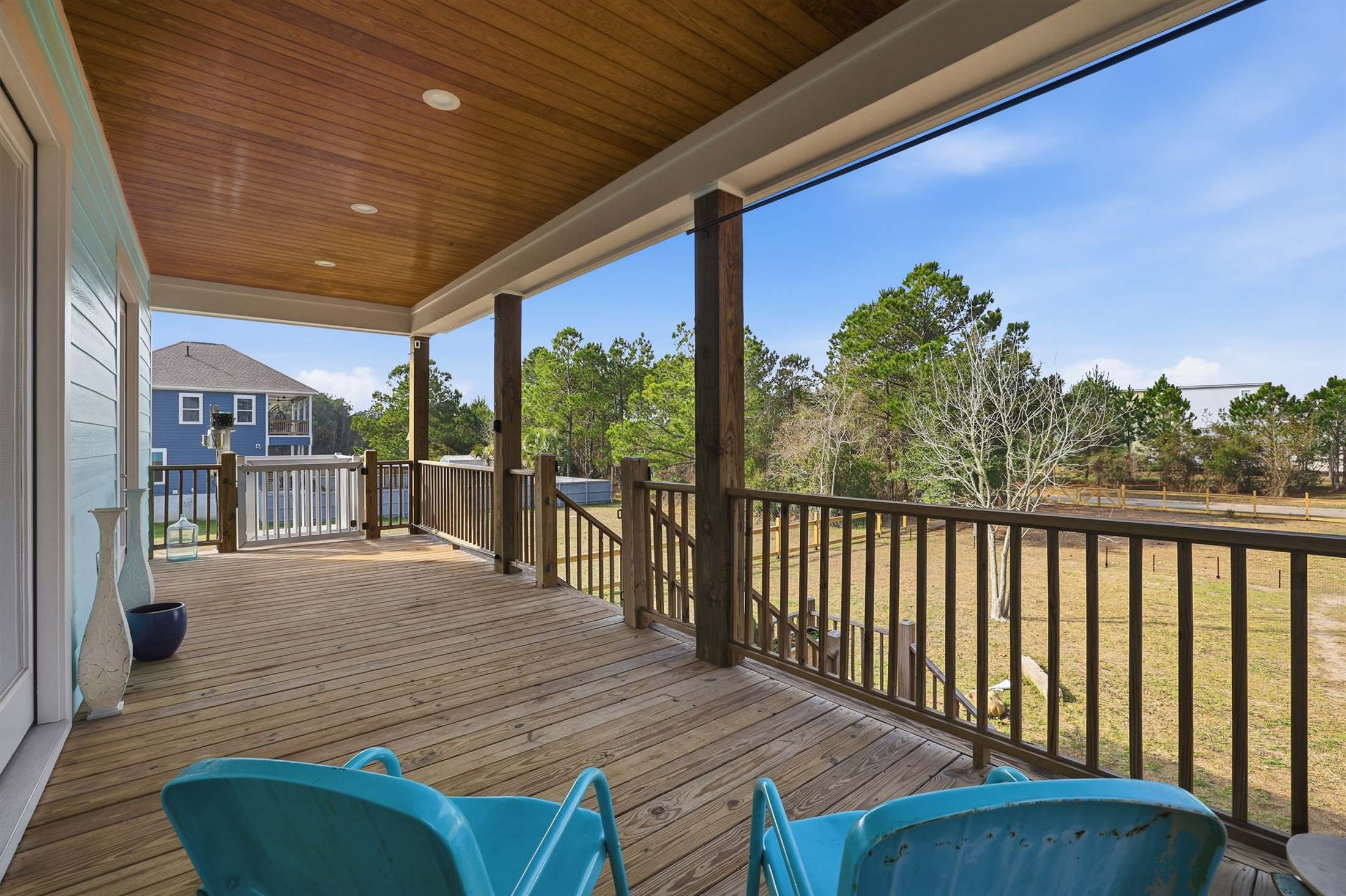 209 White Harbor Rd, Long Beach, MS 39560