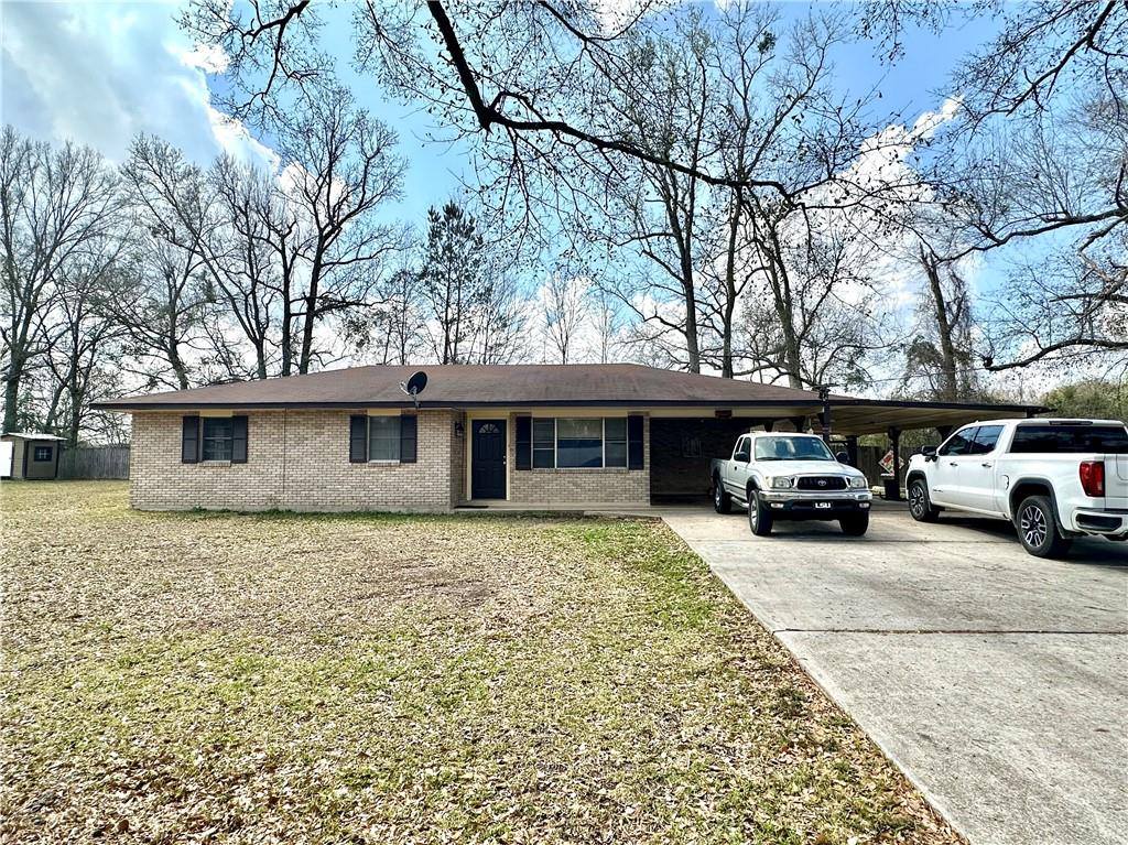 40055 Hickory Lane, Ponchatoula, LA 70454