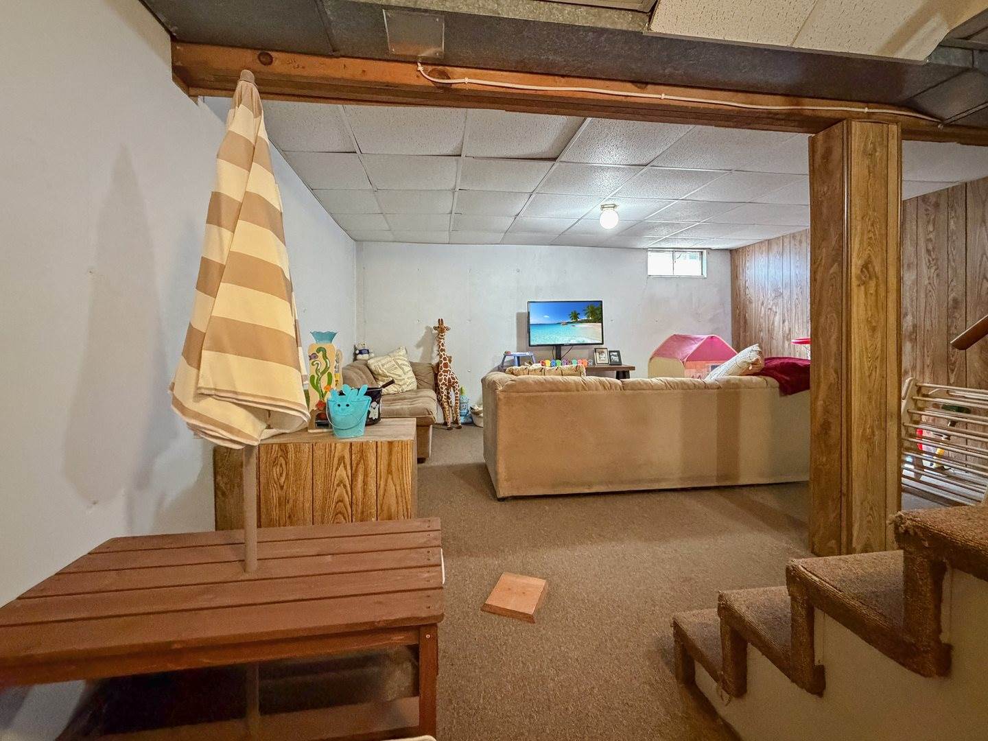 1506 South Walnut Avenue, Freeport, IL 61032