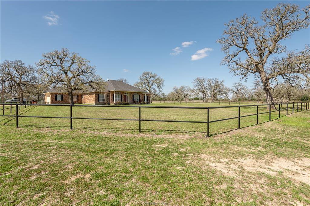 4948 Koppe Bridge Road, College Station, TX 77845